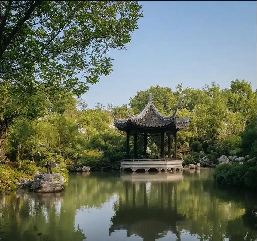 上海凝芙土建有限公司